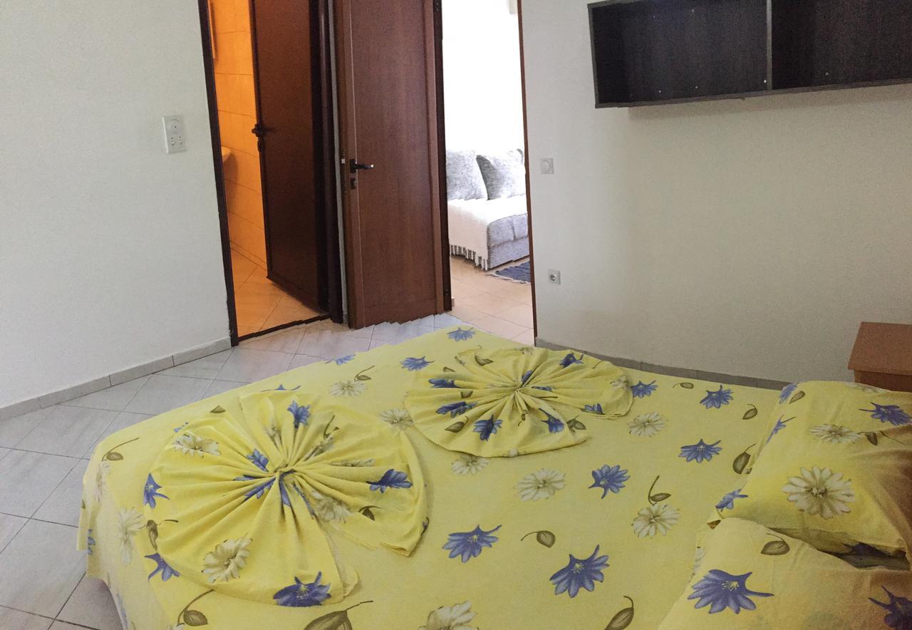 Hotel Casa Hena à Ulcinj Extérieur photo