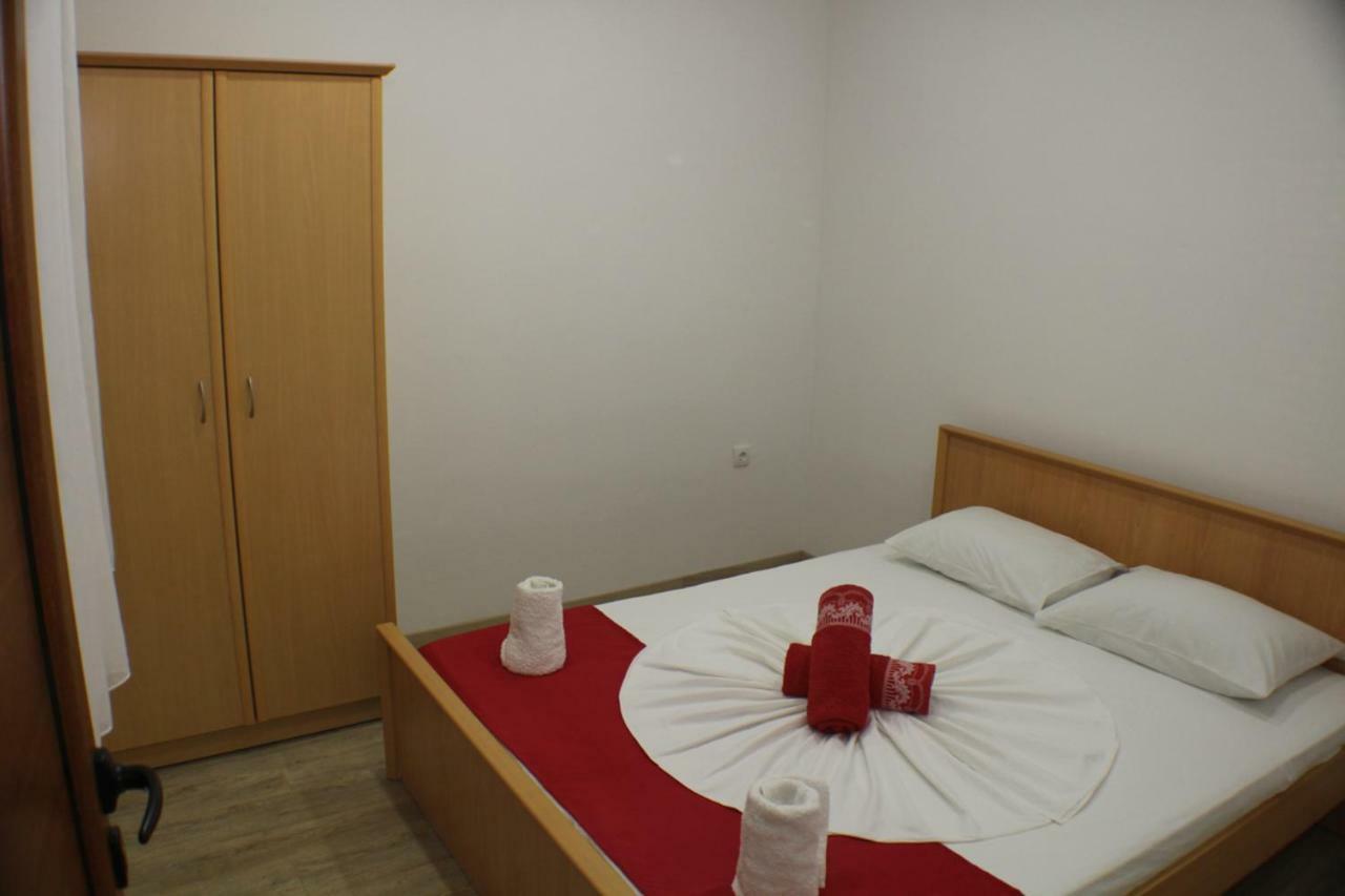 Hotel Casa Hena à Ulcinj Extérieur photo
