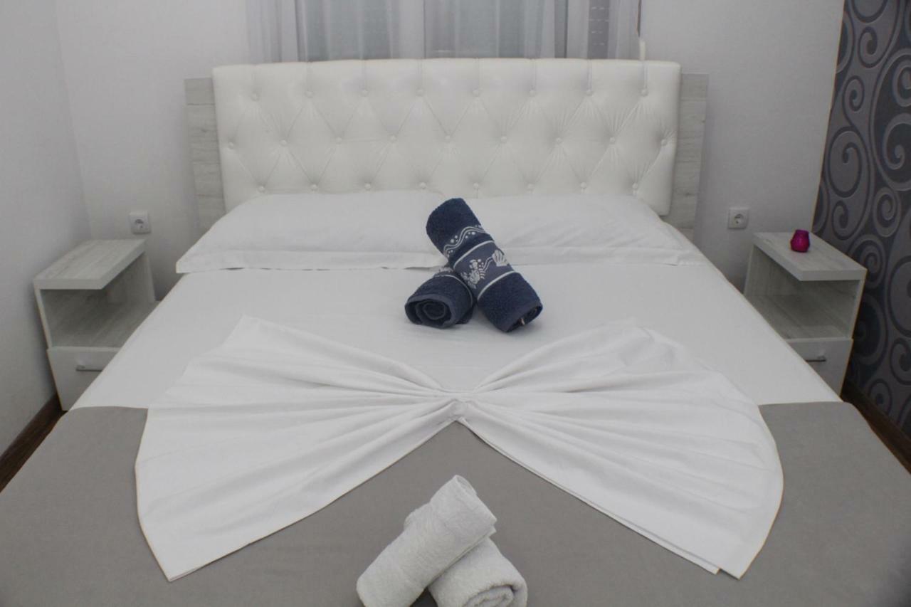 Hotel Casa Hena à Ulcinj Extérieur photo