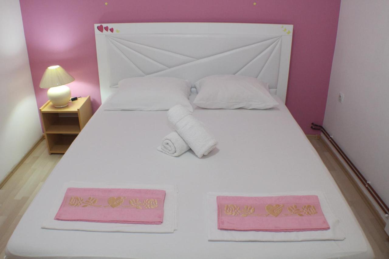Hotel Casa Hena à Ulcinj Extérieur photo